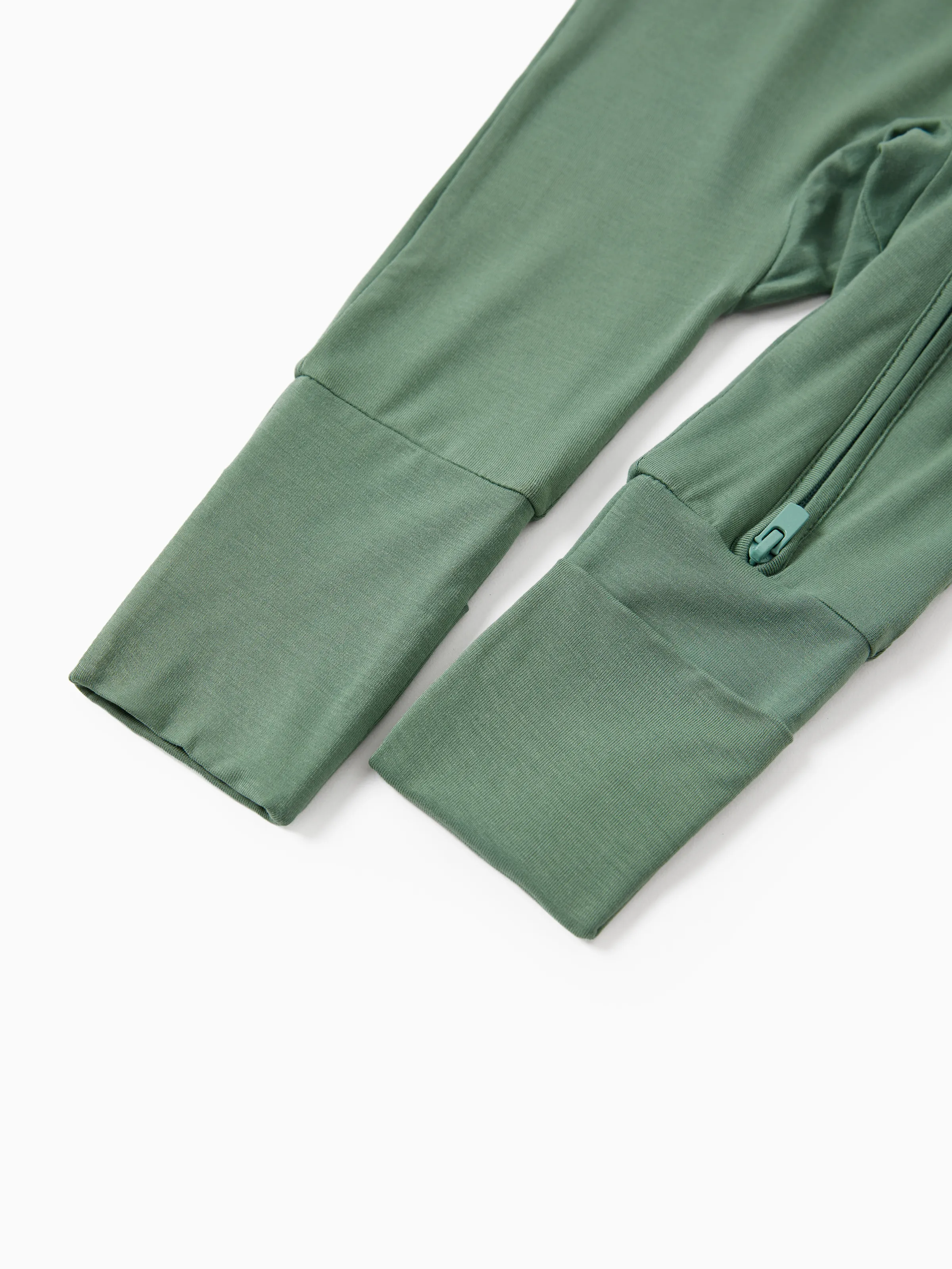 Bamboo Baby Boy/Girl 2-Pack Long Sleeve Romper 2-Way Zip Anti Slip Footie. Green - Image 6