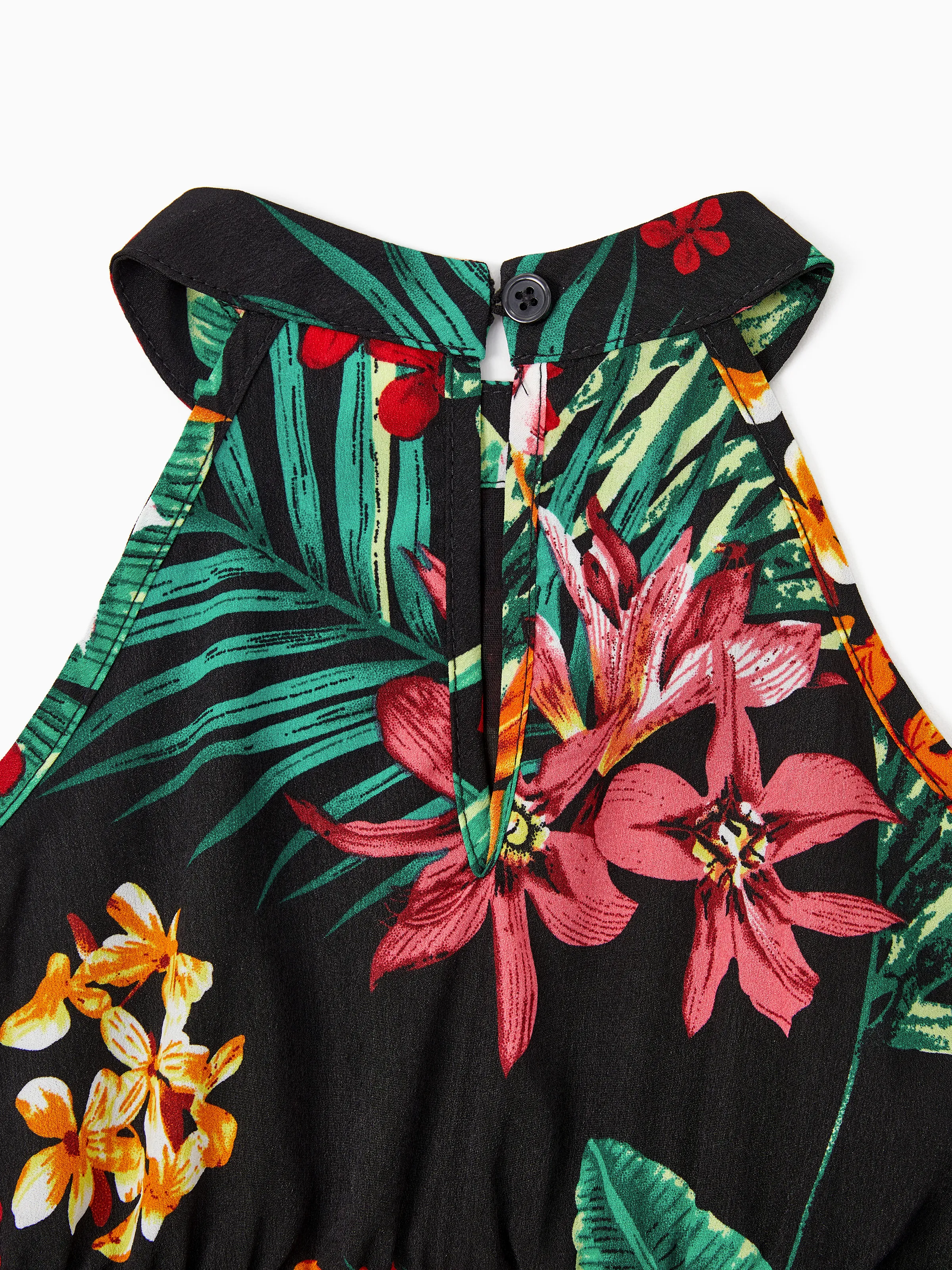 Family Matching Allover Plant Floral Print Halterneck Dresses and Short-sleeve Shirts Sets Black - Image 10