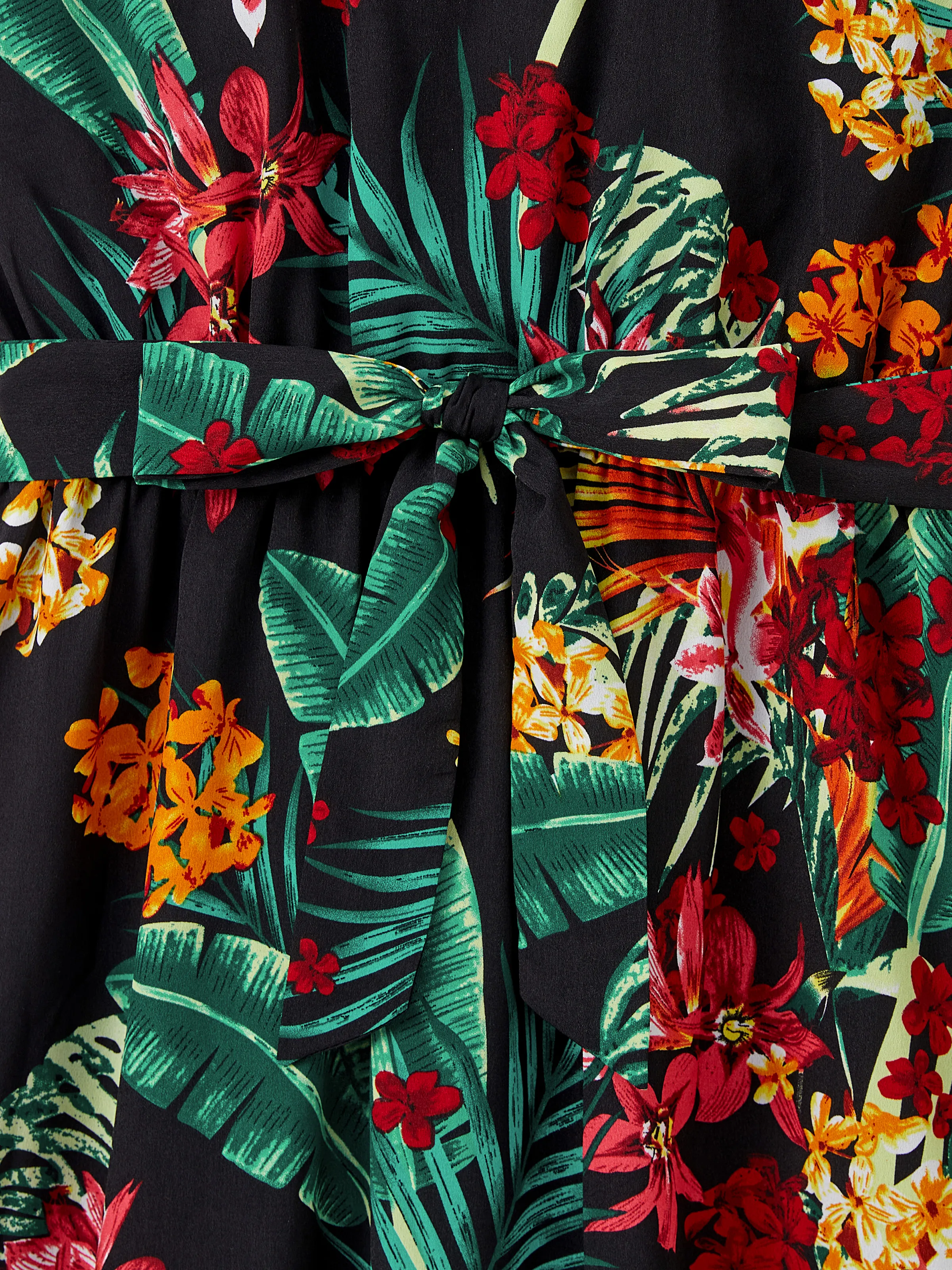 Family Matching Allover Plant Floral Print Halterneck Dresses and Short-sleeve Shirts Sets Black - Image 6