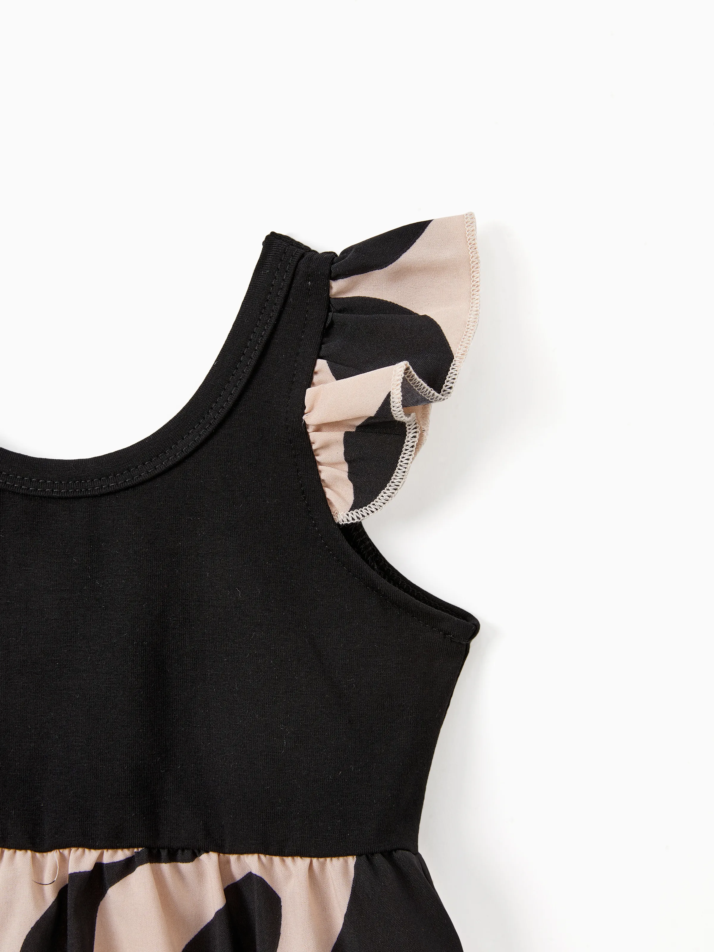 Family Matching Cross Back Floral Strap Dress and Colorblock Top Sets Black - Image 16