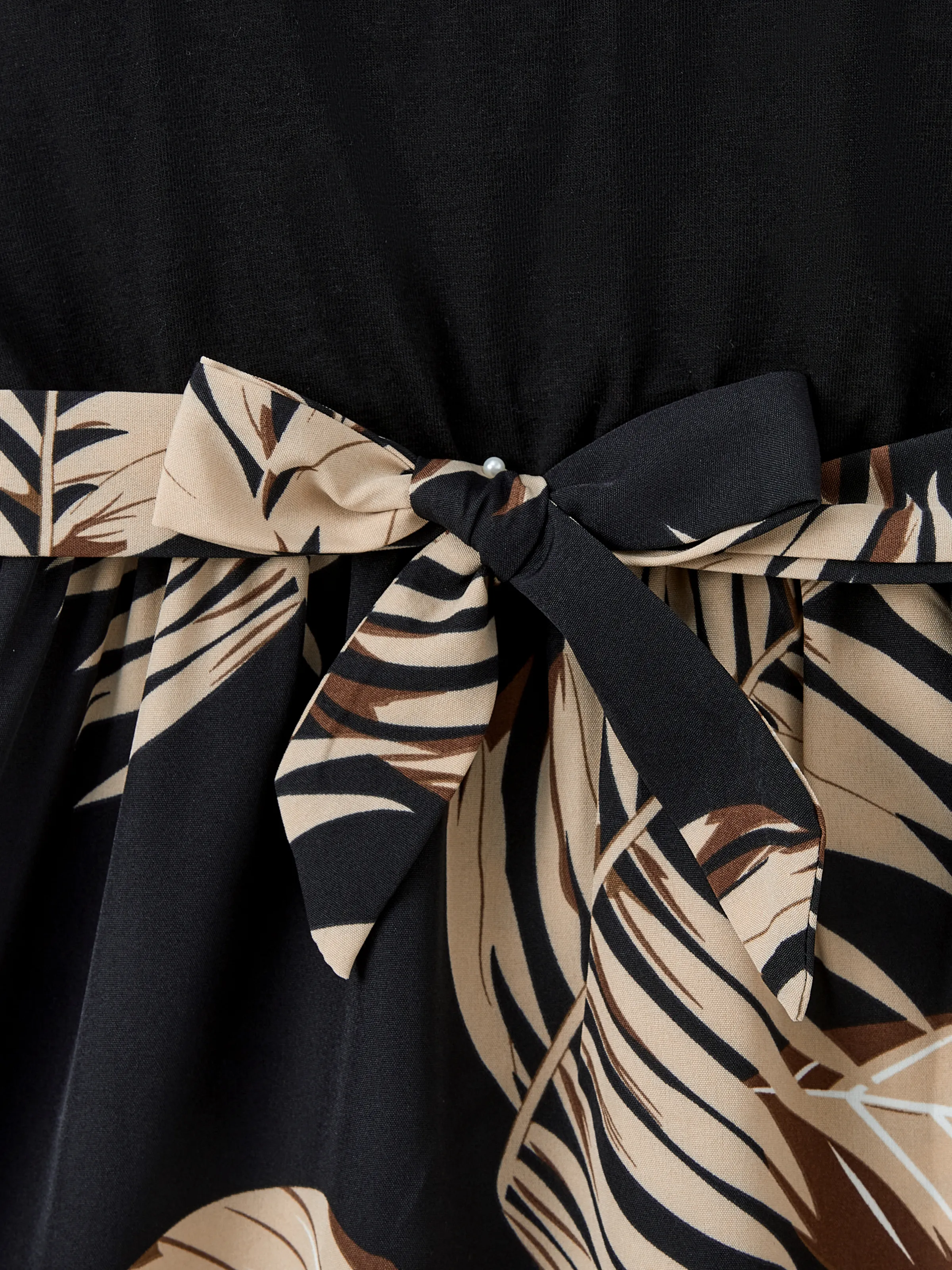 Family Matching Floral Print Belted Cami Dresses And Solid Short Sleeve Tops Sets Black - Image 11