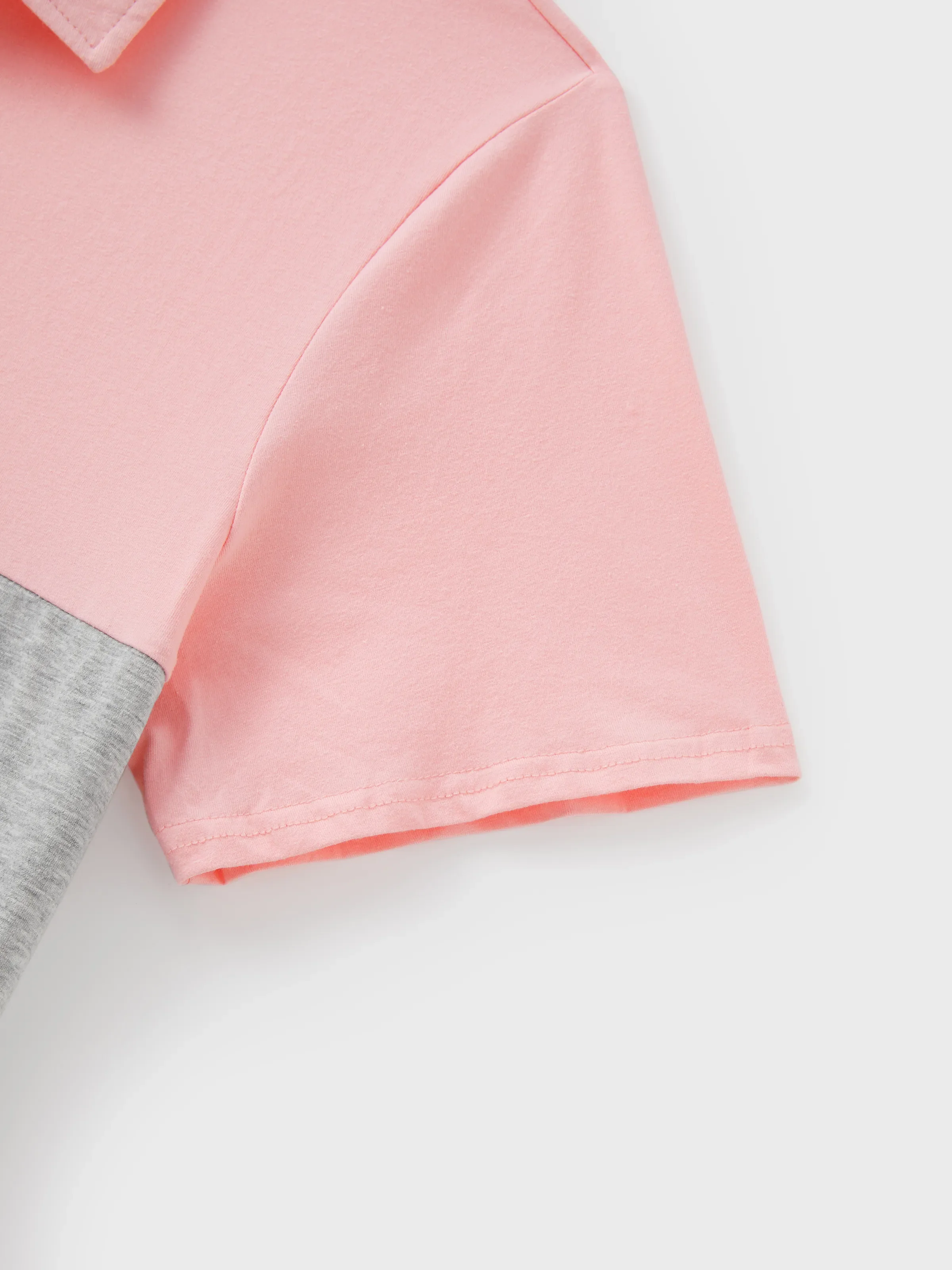 Family Matching Pink Sleeveless Splicing Floral Print Midi Dresses and Colorblock Short-sleeve Polo Shirts Sets Pink - Image 24