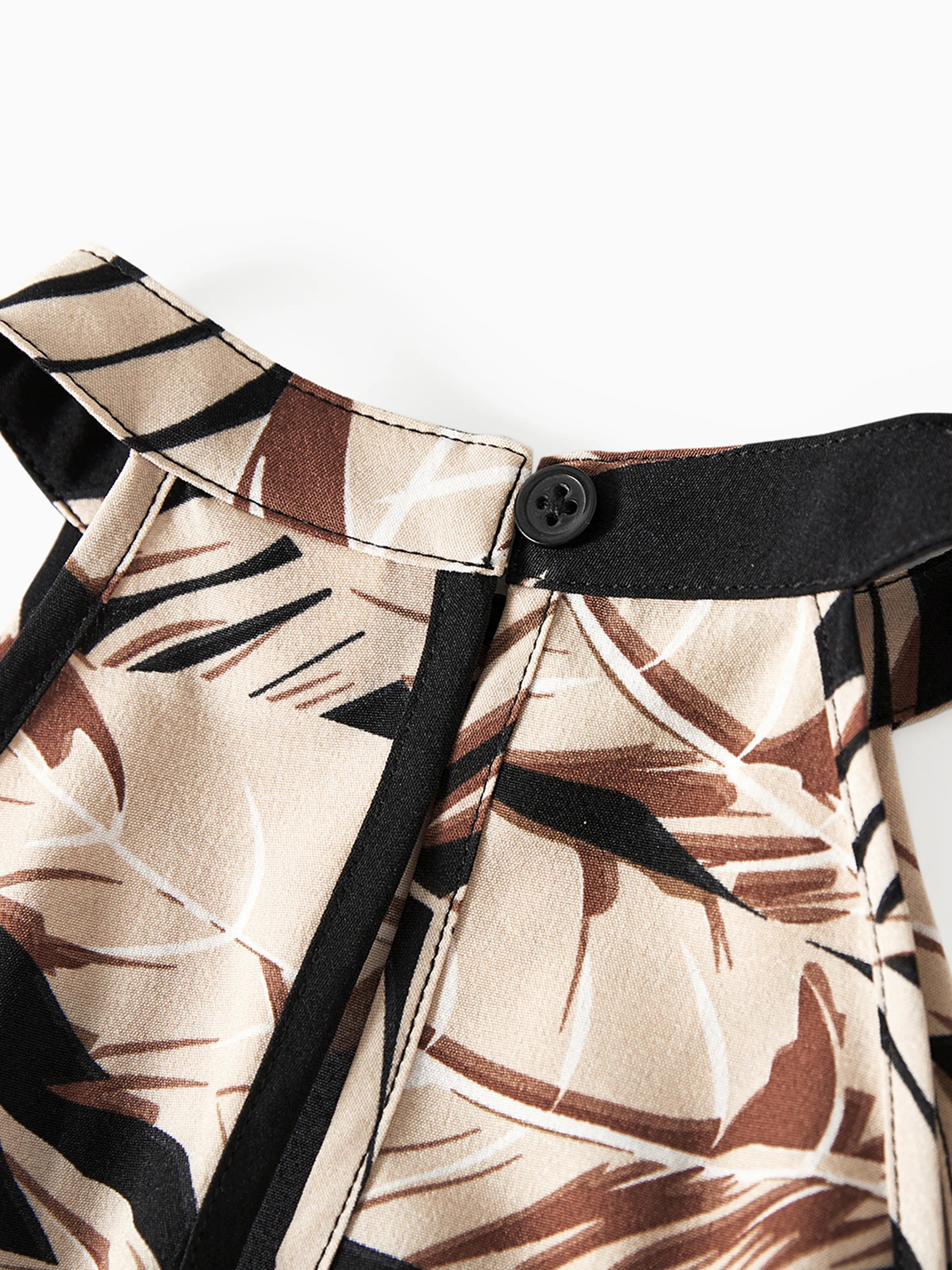 Family Matching Solid Leaf Sleeveless Halter Dresses And Short Sleeve Tops Sets Black - Image 10