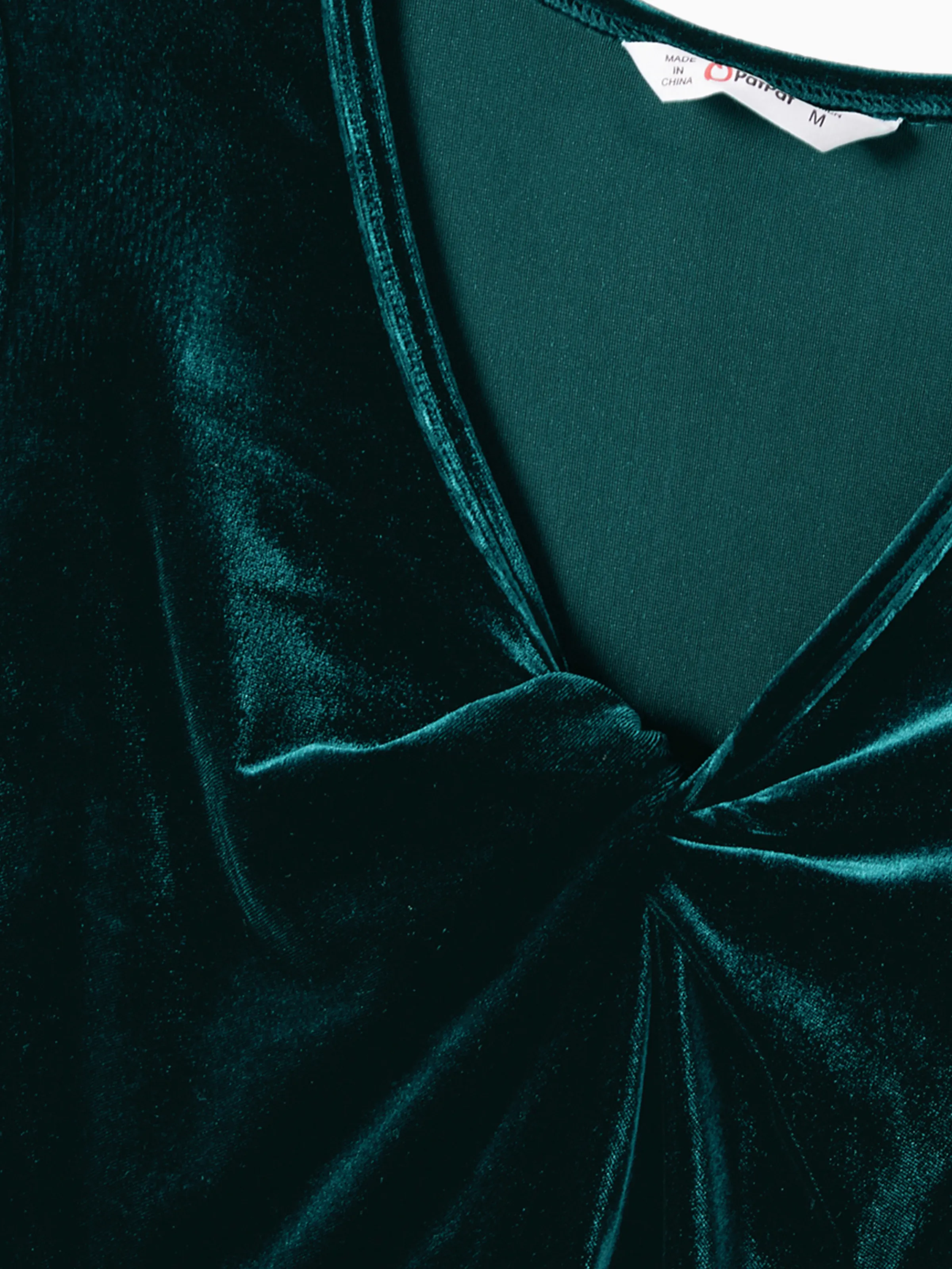 Mommy and Me Casual Dresses - Big Flower Print, Medium Thickness, Short Sleeve, Opaque, Regular Fit Dark Green - Image 4